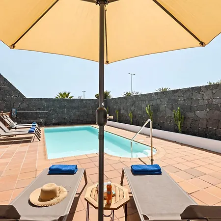 Villalia Rosa Playa Blanca (Lanzarote)