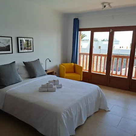 Rosa By Villalia Playa Blanca
